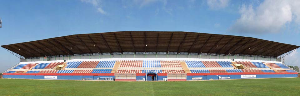 Tribuna Luis Suñer